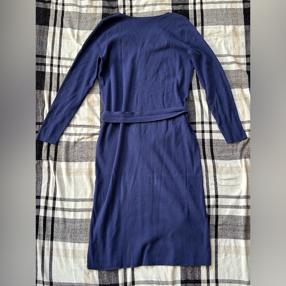 LOFT Dress - Picture 3 of 3